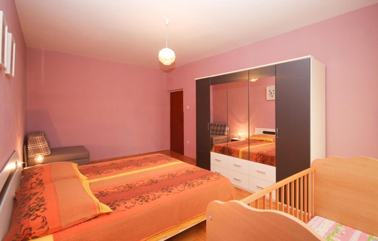Guest House Ljubica Medulin Extérieur photo