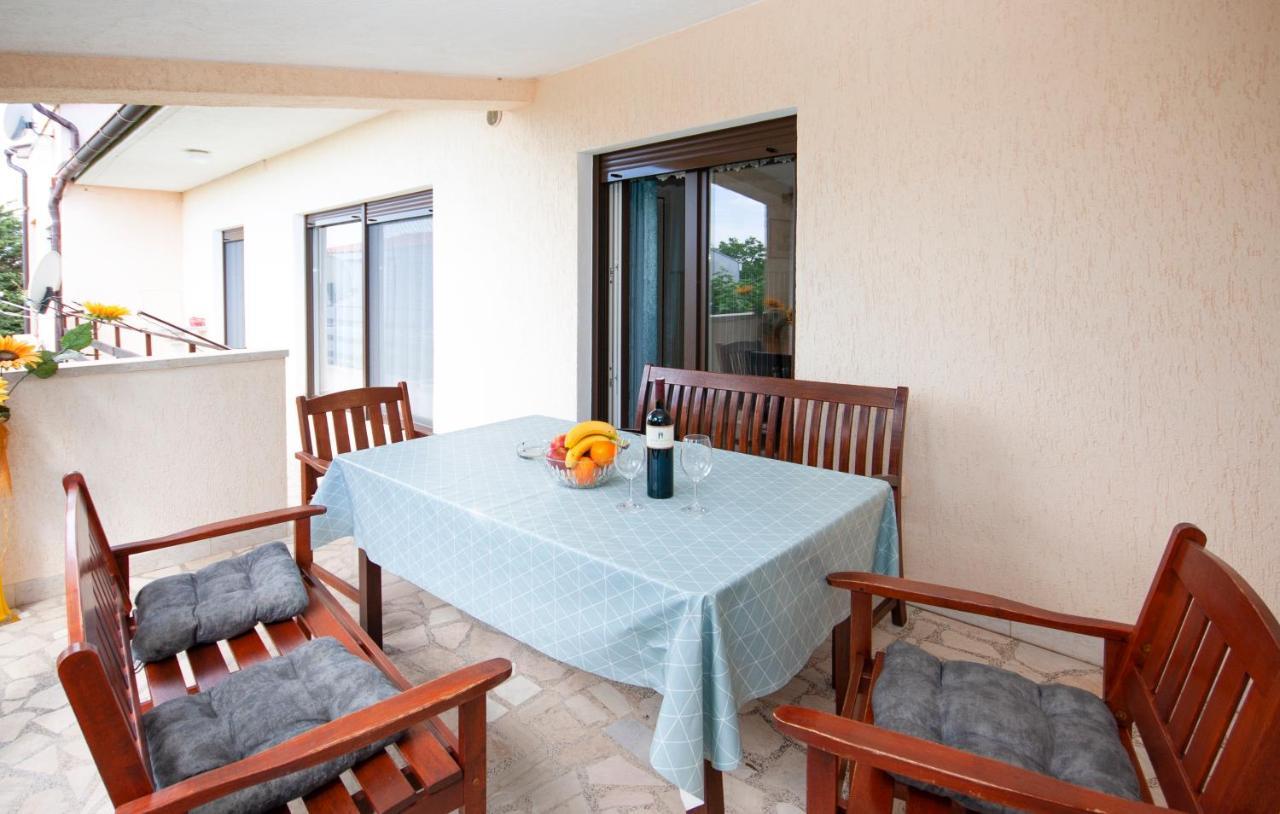 Guest House Ljubica Medulin Extérieur photo