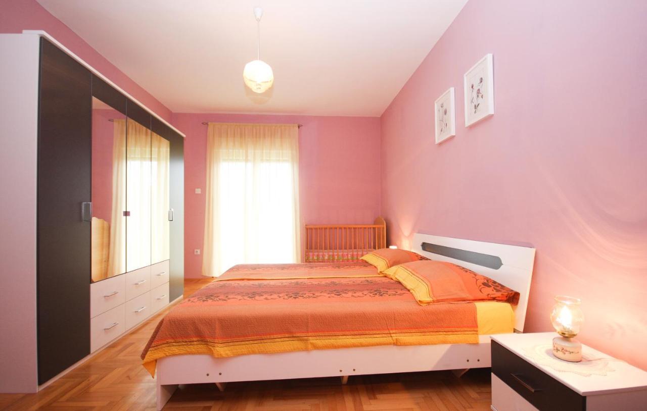 Guest House Ljubica Medulin Extérieur photo