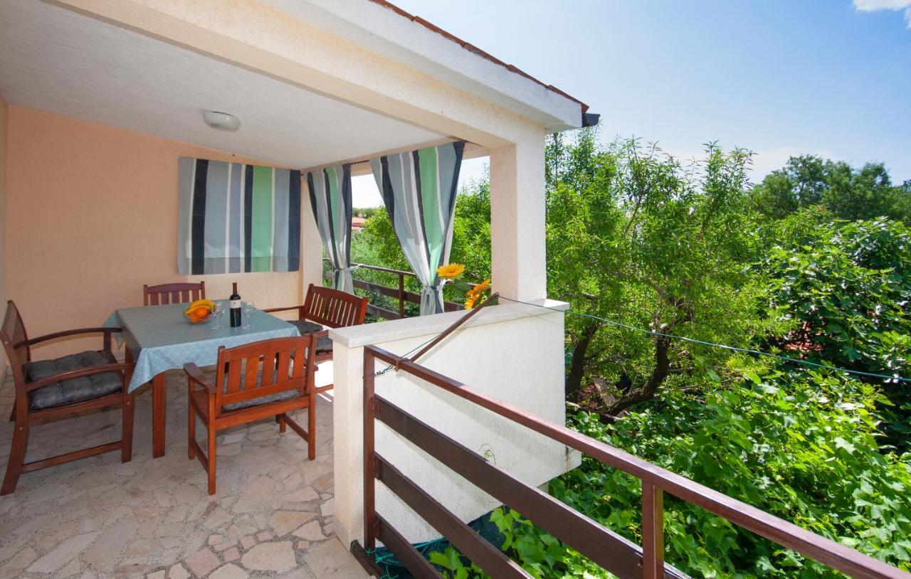Guest House Ljubica Medulin Extérieur photo
