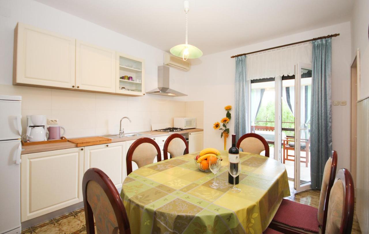Guest House Ljubica Medulin Extérieur photo
