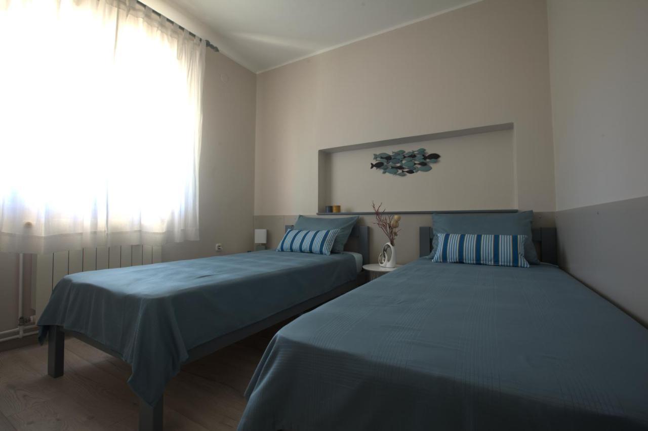 Guest House Ljubica Medulin Extérieur photo