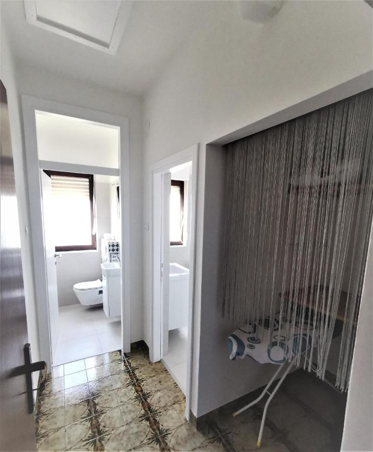 Guest House Ljubica Medulin Extérieur photo