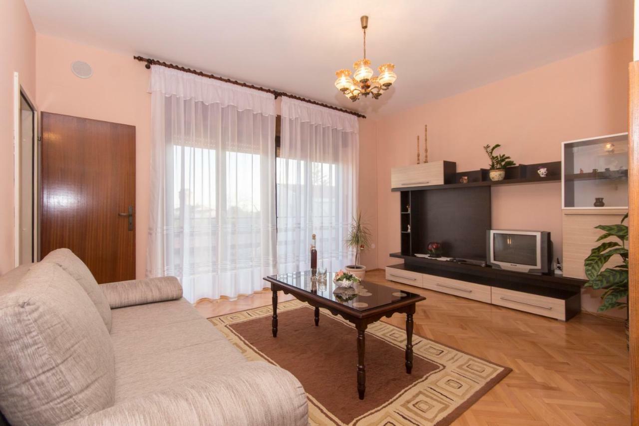 Guest House Ljubica Medulin Extérieur photo