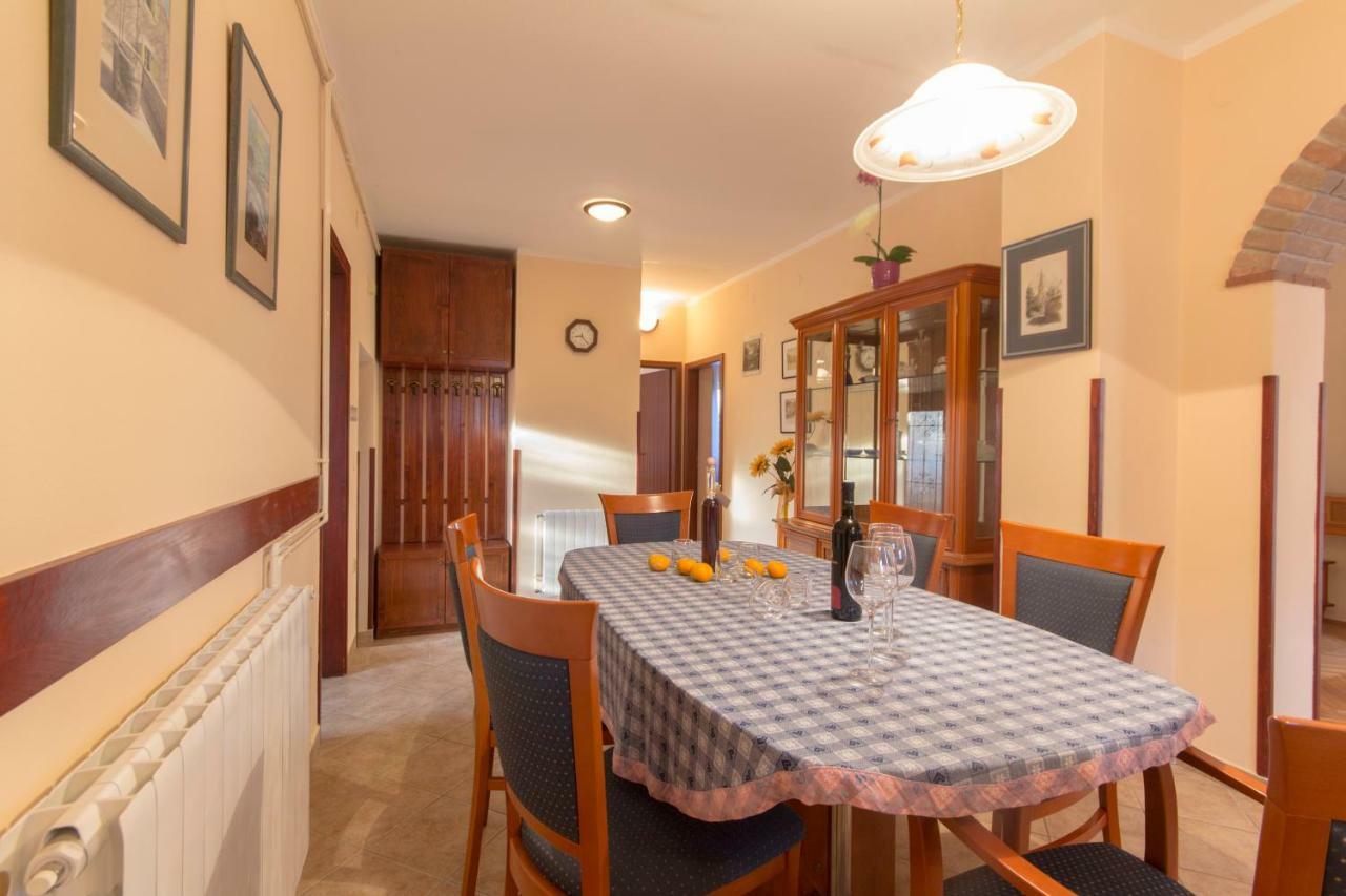 Guest House Ljubica Medulin Extérieur photo