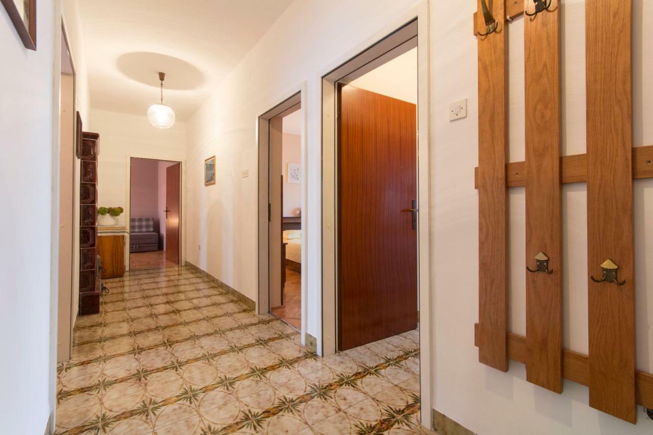 Guest House Ljubica Medulin Extérieur photo